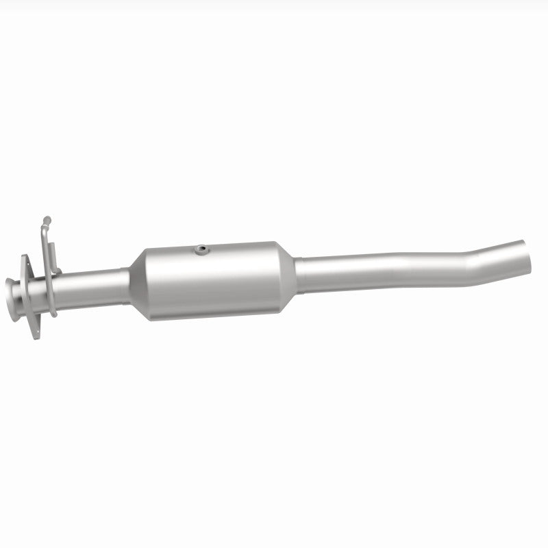 Magnaflow 16-19 Ford F-650 V10 6.8L Underbody Direct Fit Catalytic Converter 280445 280445 360 Degree Image Set