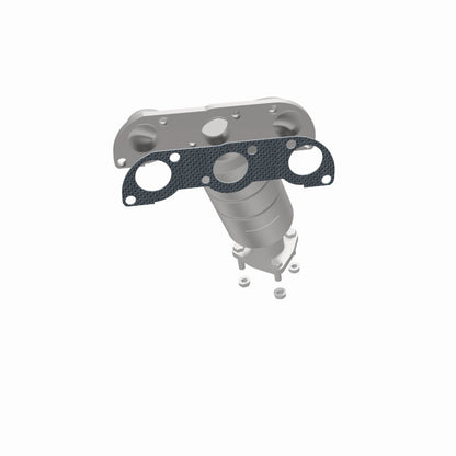 MagnaFlow Suzuki Verona OEM Grade Federal / EPA Compliant Manifold Catalytic Converter 50912 360 Degree Image Set