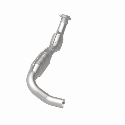 MagnaFlow Ford Expedition California Grade CARB Compliant Direct-Fit Catalytic Converter 458021 360 Degree Image Set