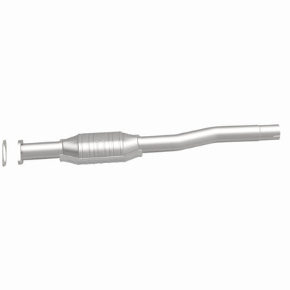 MagnaFlow OEM Grade Federal / EPA Compliant Direct-Fit Catalytic Converter 51804 360 Degree Image Set