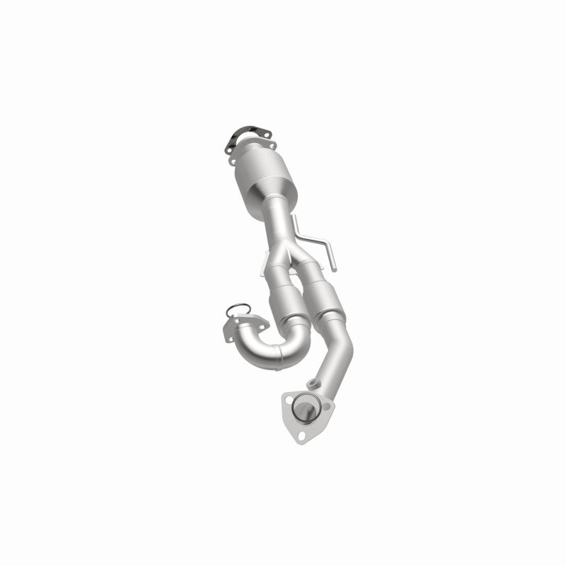 MagnaFlow Nissan Quest California Grade CARB Compliant Direct-Fit Catalytic Converter 5592710 360 Degree Image Set