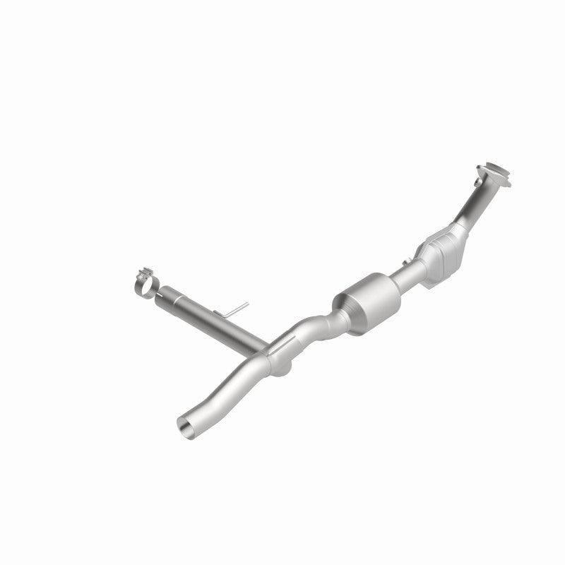 MagnaFlow Ford F-150 OEM Grade Federal / EPA Compliant Direct-Fit Catalytic Converter 52450 360 Degree Image Set