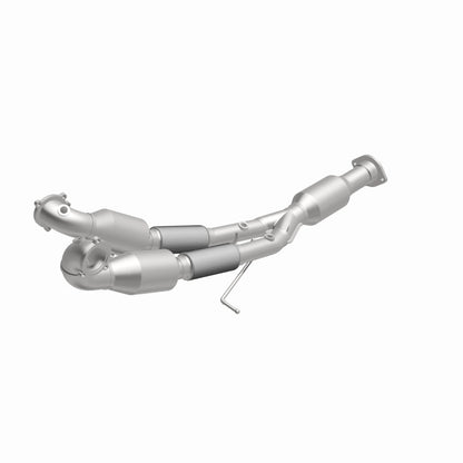 MagnaFlow Volvo S80 OEM Grade Federal / EPA Compliant Direct-Fit Catalytic Converter 52160 360 Degree Image Set