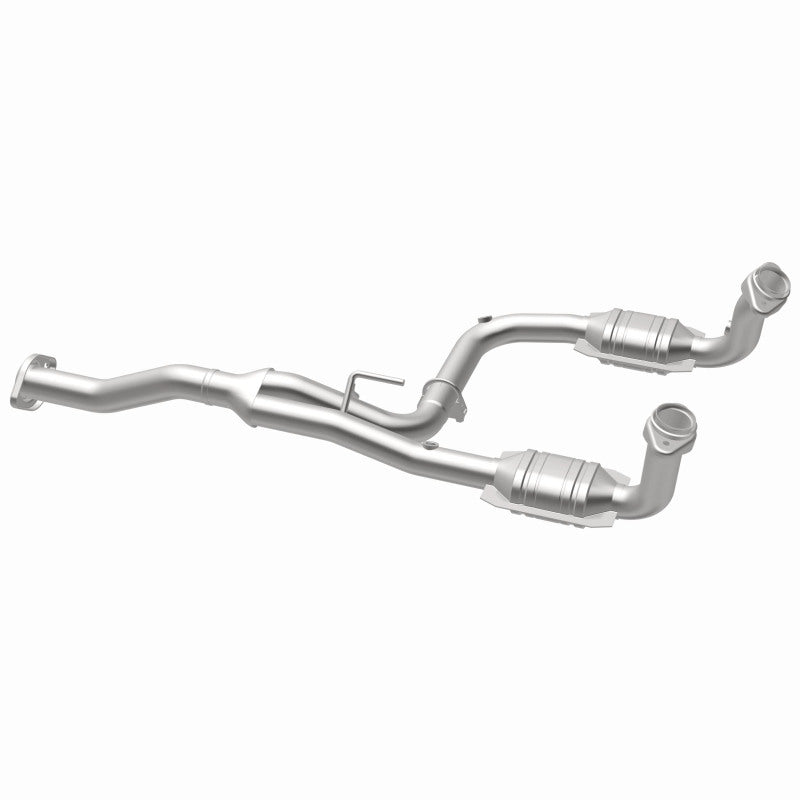 MagnaFlow Jeep Liberty OEM Grade Federal / EPA Compliant Direct-Fit Catalytic Converter 49186 360 Degree Image Set