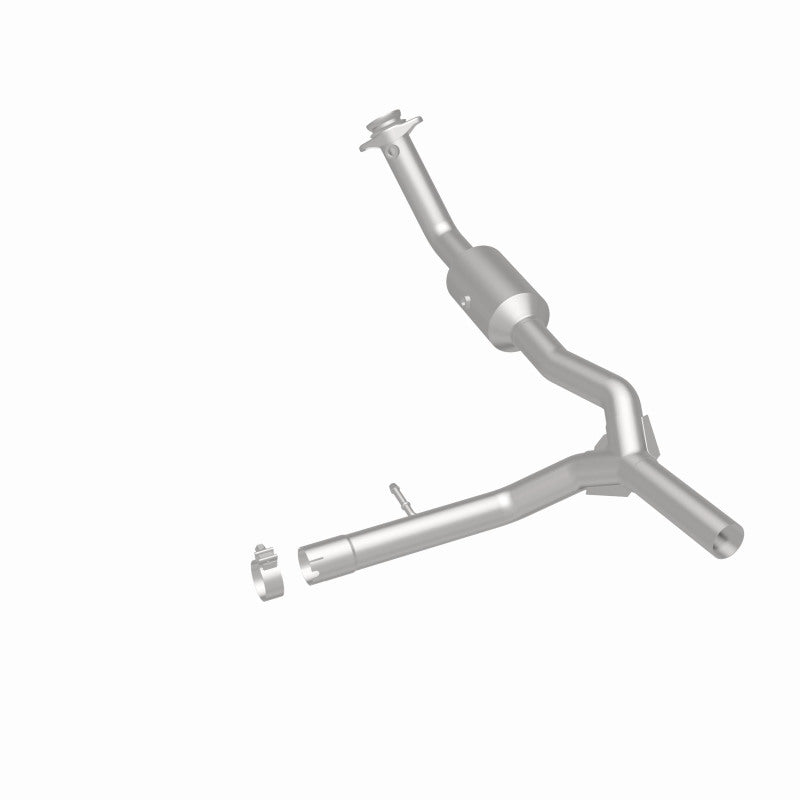 MagnaFlow California Grade CARB Compliant Direct-Fit Catalytic Converter 5551695 360 Degree Image Set