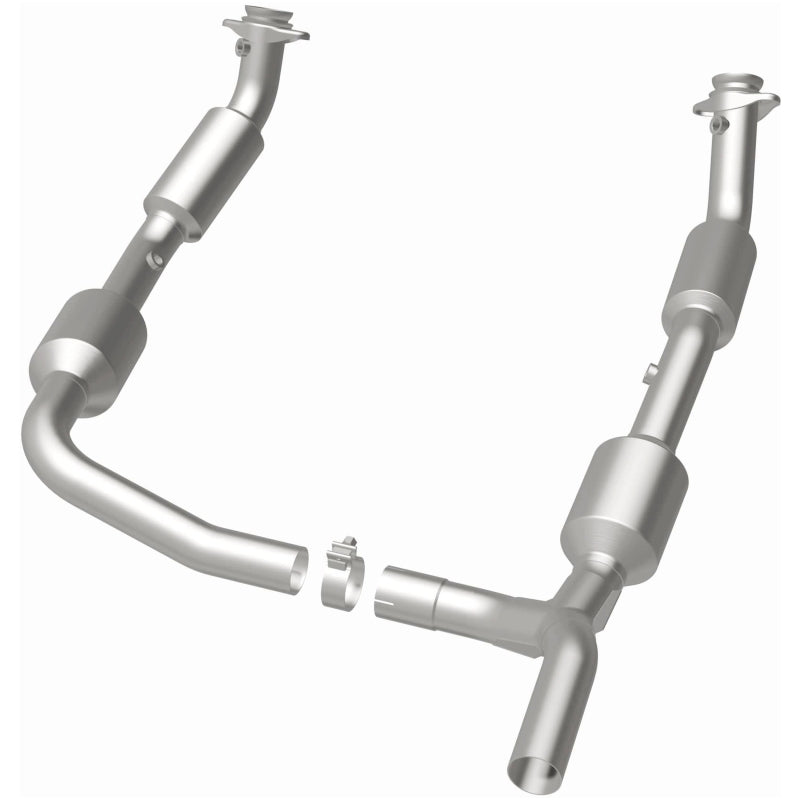 MagnaFlow Ford California Grade CARB Compliant Direct-Fit Catalytic Converter 5582640 Photo - out of package