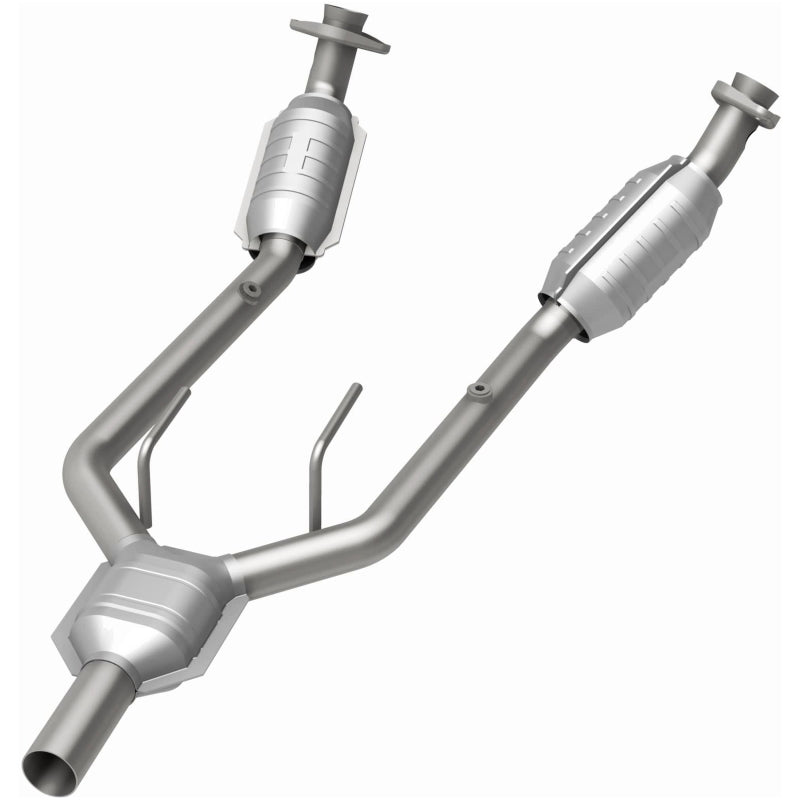 MagnaFlow California Grade CARB Compliant Direct-Fit Catalytic Converter 444080 Photo - out of package