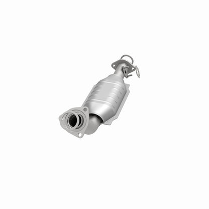 MagnaFlow Toyota Tundra HM Grade Federal / EPA Compliant Direct-Fit Catalytic Converter 23752 360 Degree Image Set