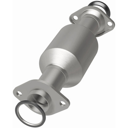 MagnaFlow Toyota Sienna OEM Grade Federal / EPA Compliant Direct-Fit Catalytic Converter 52546 Photo - out of package