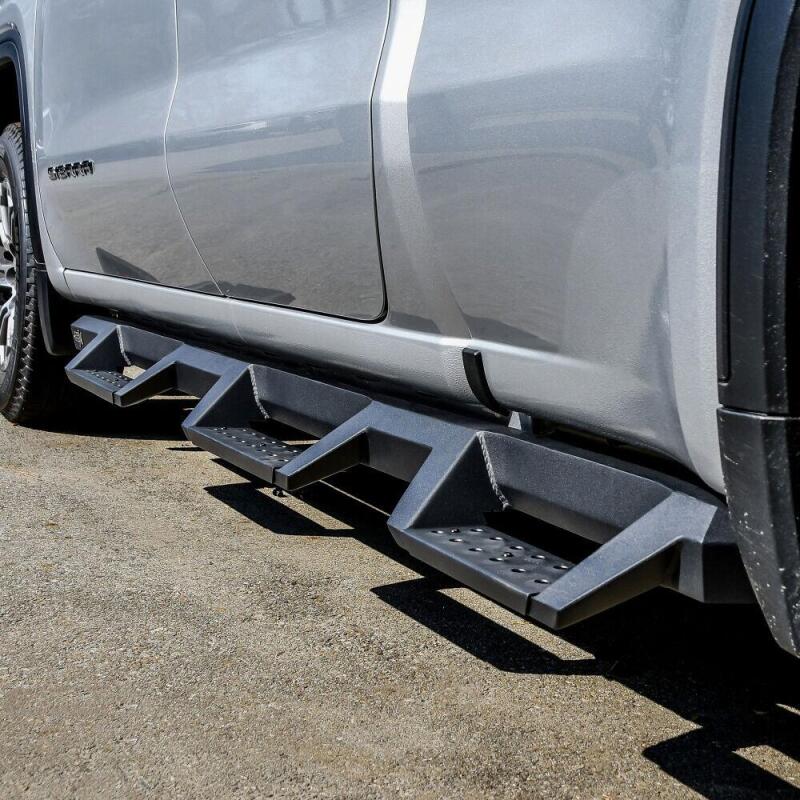 Westin HDX Drop Wheel-To-Wheel Nerf Step Bars 56-534715 Photo - Mounted