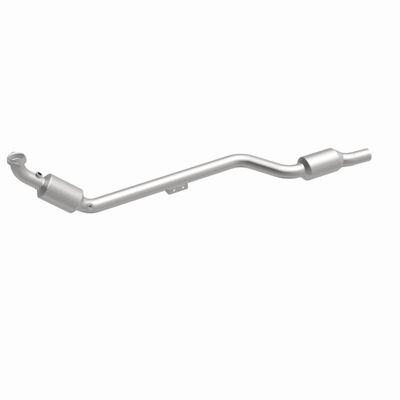 MagnaFlow Mercedes-Benz CLK320 California Grade CARB Compliant Direct-Fit Catalytic Converter 5411806 360 Degree Image Set