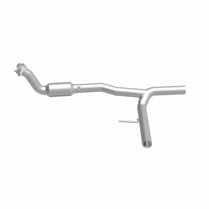 Magnaflow 05-06 Ford F-150 4.2L Direct Fit Converter 4651154 4651154 360 Degree Image Set