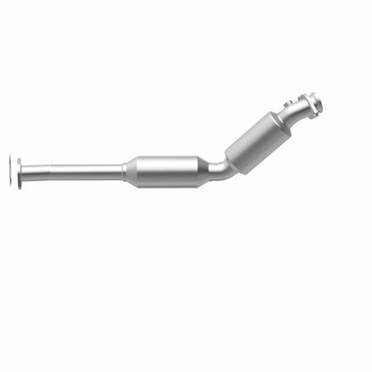 MagnaFlow California Grade CARB Compliant Direct-Fit Catalytic Converter 551058 360 Degree Image Set