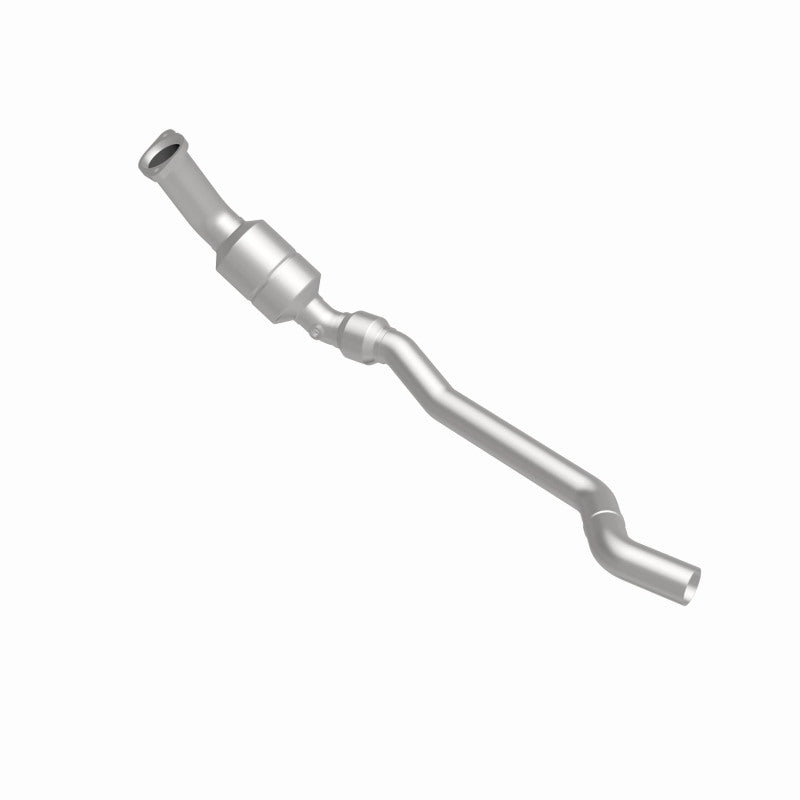 MagnaFlow OEM Grade Federal / EPA Compliant Direct-Fit Catalytic Converter 51585 360 Degree Image Set