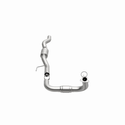 MagnaFlow Chevrolet California Grade CARB Compliant Direct-Fit Catalytic Converter 447260 360 Degree Image Set
