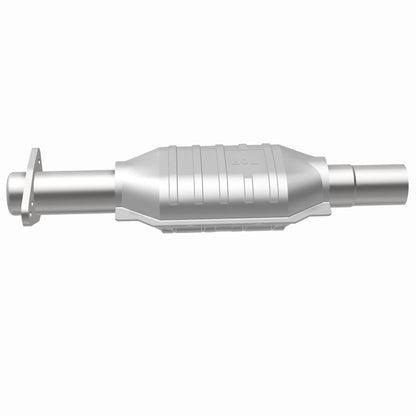 MagnaFlow Standard Grade Federal / EPA Compliant Direct-Fit Catalytic Converter 23447 360 Degree Image Set