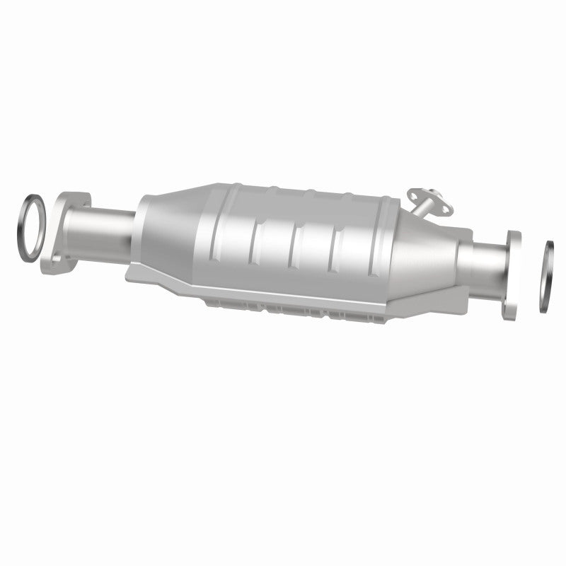 MagnaFlow Toyota Pickup Standard Grade Federal / EPA Compliant Direct-Fit Catalytic Converter 23895 360 Degree Image Set