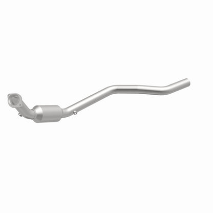 MagnaFlow California Grade CARB Compliant Direct-Fit Catalytic Converter 4481468 360 Degree Image Set