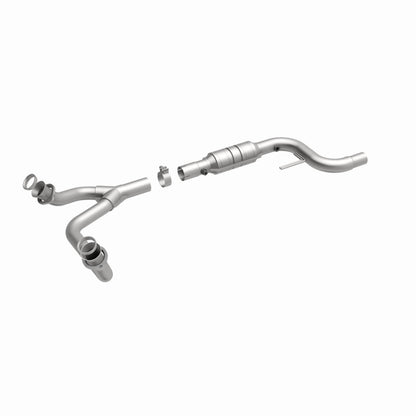 MagnaFlow HM Grade Federal / EPA Compliant Direct-Fit Catalytic Converter 93435 360 Degree Image Set