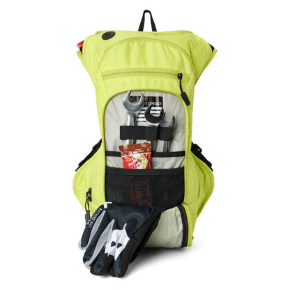 USWE Outlander Moto Hydration Pack 9L - Crazy Yellow 209077002 209077002 User 1