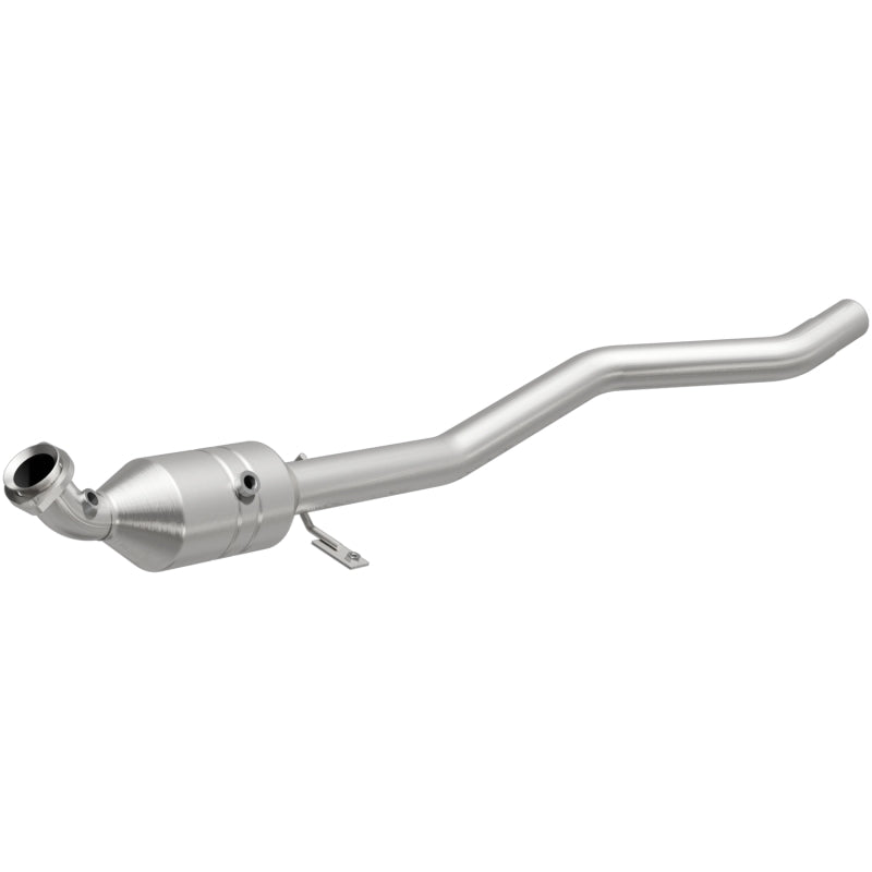 MagnaFlow Mercedes-Benz OEM Grade Federal / EPA Compliant Direct-Fit Catalytic Converter 52173 Photo - Primary