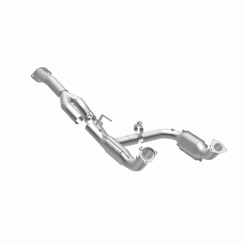 MagnaFlow OEM Grade Federal / EPA Compliant Direct-Fit Catalytic Converter 21-252 360 Degree Image Set