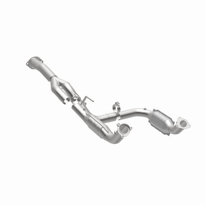 MagnaFlow OEM Grade Federal / EPA Compliant Direct-Fit Catalytic Converter 21-252 360 Degree Image Set