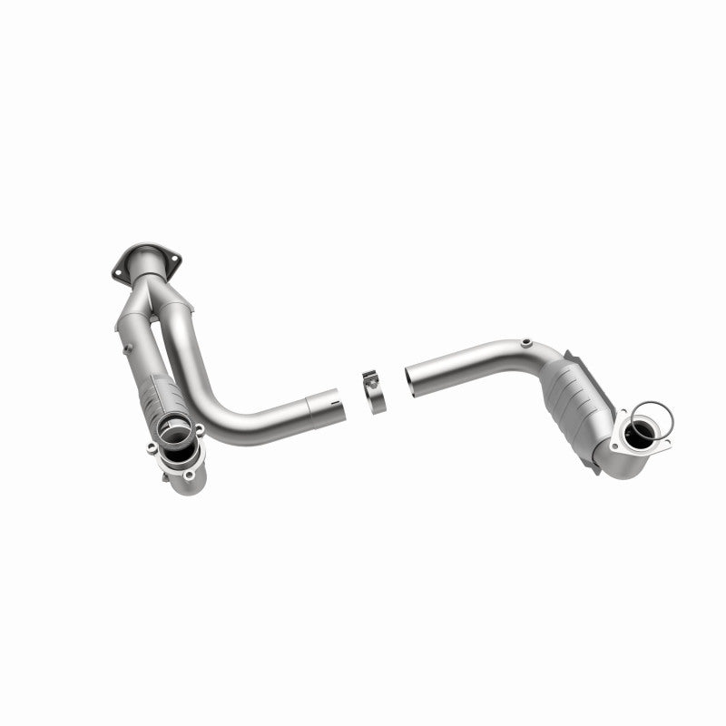 MagnaFlow Hummer H2 OEM Grade Federal / EPA Compliant Direct-Fit Catalytic Converter 49679 360 Degree Image Set