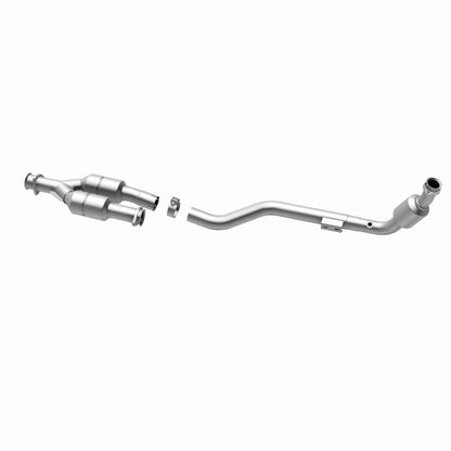 MagnaFlow HM Grade Federal / EPA Compliant Direct-Fit Catalytic Converter 24540 360 Degree Image Set