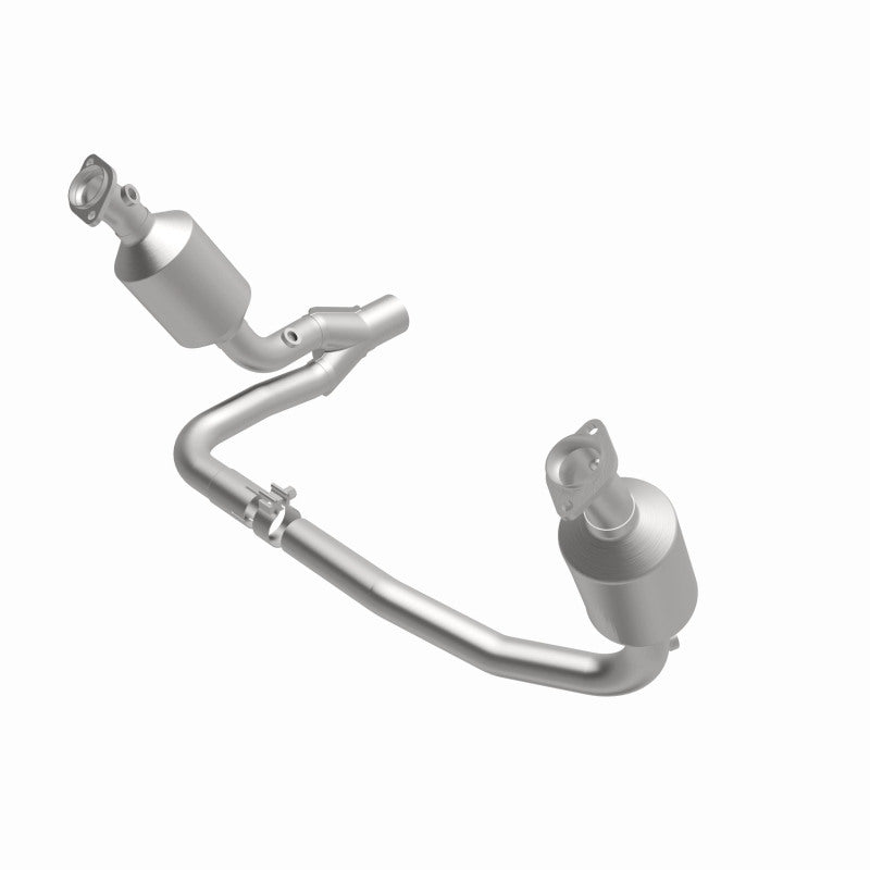 Magnaflow 2004 Dodge Dakota 4.7L Direct Fit Catalytic Converter 4651658 4651658 360 Degree Image Set
