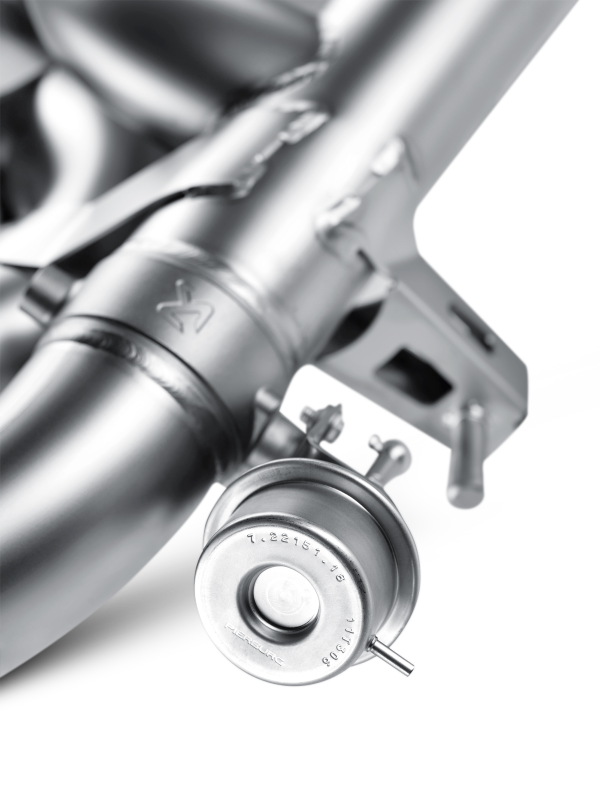 Akrapovic 10-14 AMG SLS Coupe/Roadster Evolution Line Cat Back (Titanium) w/ Carbon Tips S-MESLSAMG/1 S-MESLSAMG/1 User 3