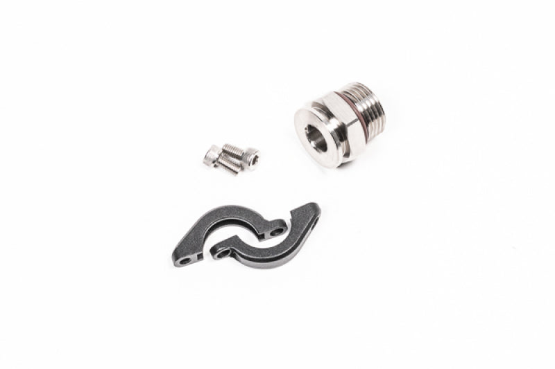 Radium Engineering  8AN ORB To Toyota Pressure Sensor Fitting 20-0663 20-0663 Photo - Primary
