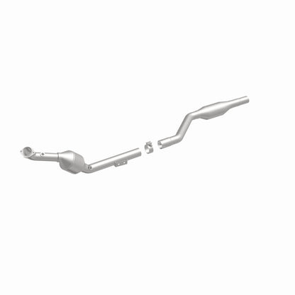 MagnaFlow Mercedes-Benz California Grade CARB Compliant Direct-Fit Catalytic Converter 5411937 360 Degree Image Set