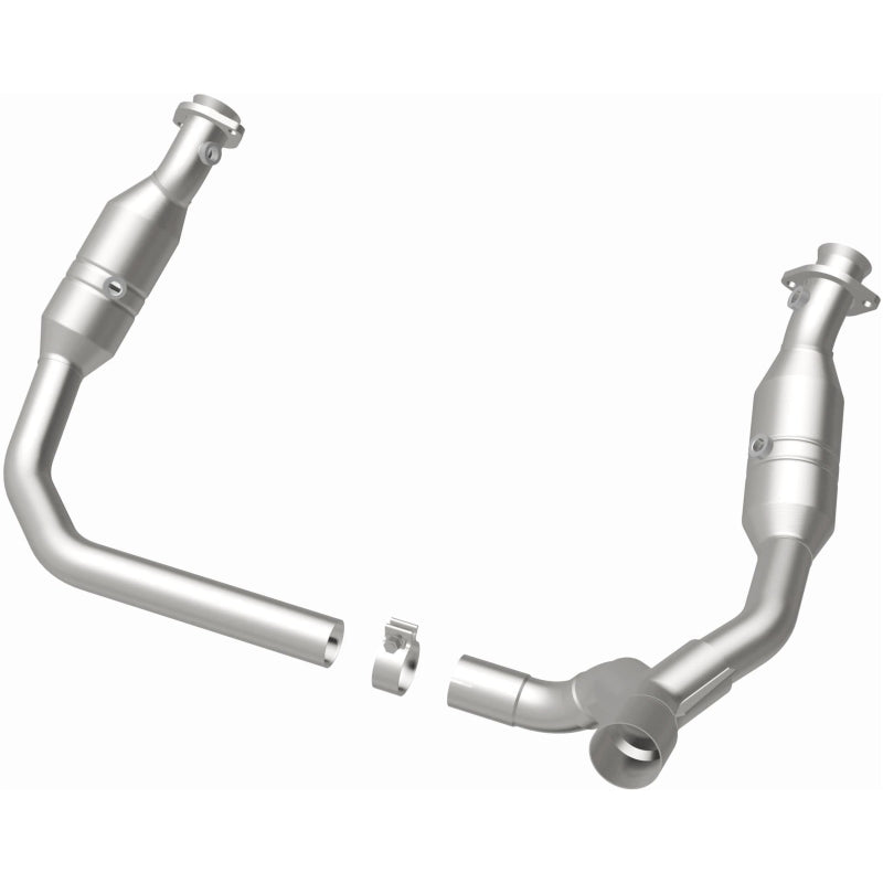 MagnaFlow Dodge Ram 1500 California Grade CARB Compliant Direct-Fit Catalytic Converter 5551291 Photo - out of package
