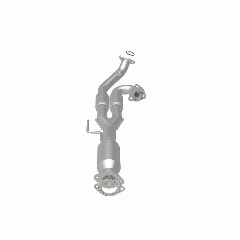 MagnaFlow Nissan HM Grade Federal / EPA Compliant Direct-Fit Catalytic Converter 93669 360 Degree Image Set