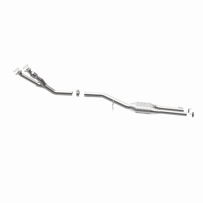 MagnaFlow BMW Standard Grade Federal / EPA Compliant Direct-Fit Catalytic Converter 23554 360 Degree Image Set