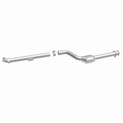 MagnaFlow Mercedes-Benz C230 OEM Grade Federal / EPA Compliant Direct-Fit Catalytic Converter 51592 360 Degree Image Set