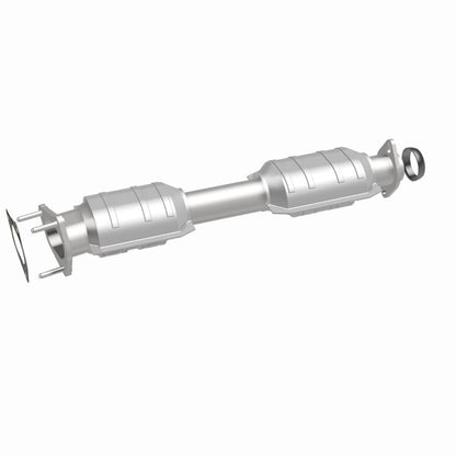 MagnaFlow Standard Grade Federal / EPA Compliant Direct-Fit Catalytic Converter 23388 360 Degree Image Set