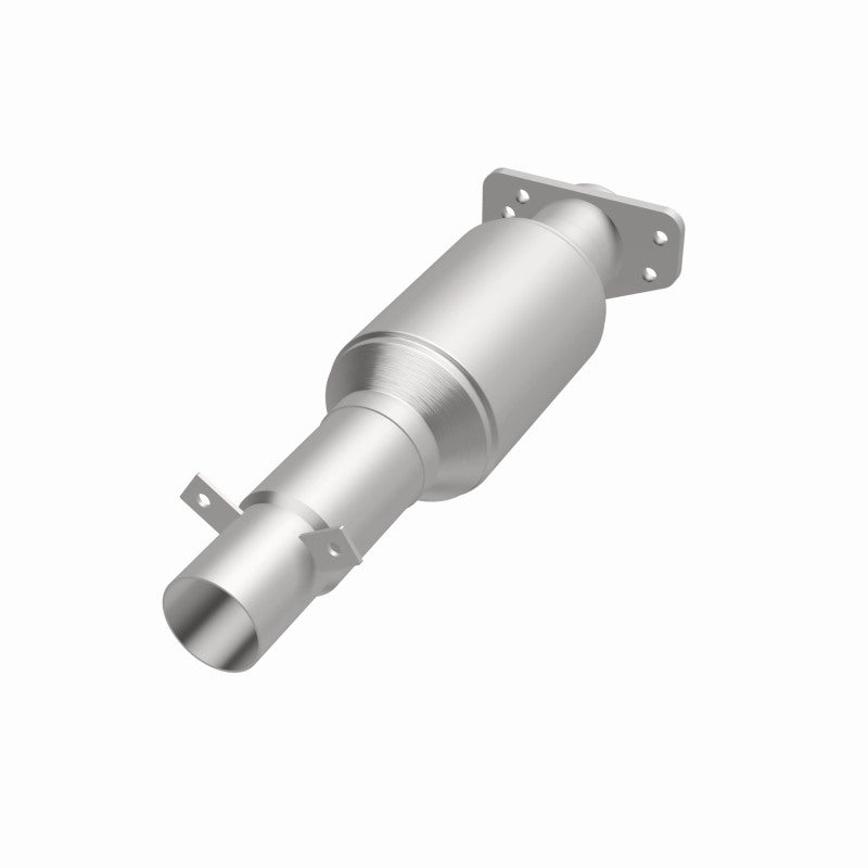 MagnaFlow California Grade CARB Compliant Direct-Fit Catalytic Converter 3391486 360 Degree Image Set