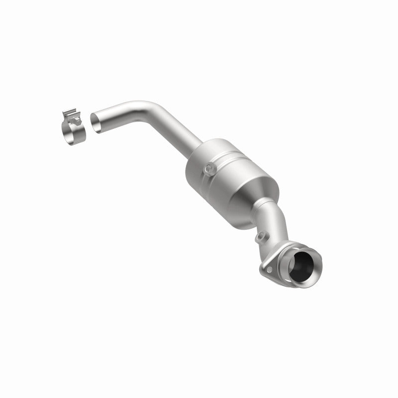 MagnaFlow Ford F-150 OEM Grade Federal / EPA Compliant Direct-Fit Catalytic Converter 52157 360 Degree Image Set