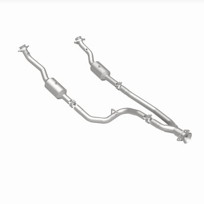 Magnaflow 20-21 Ford Transit-150 Single Underbody V6 3.5L RWD Direct-Fit Catalytic Converter 280248 280248 360 Degree Image Set