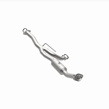 MagnaFlow OEM Grade Federal / EPA Compliant Direct-Fit Catalytic Converter 49678 360 Degree Image Set