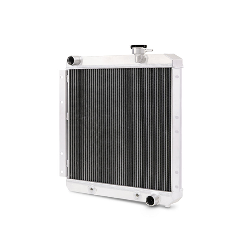 Mishimoto Toyota Land Cruiser FJ40 3-Row Performance Aluminum Radiator MMRAD-LCR-58X User 3