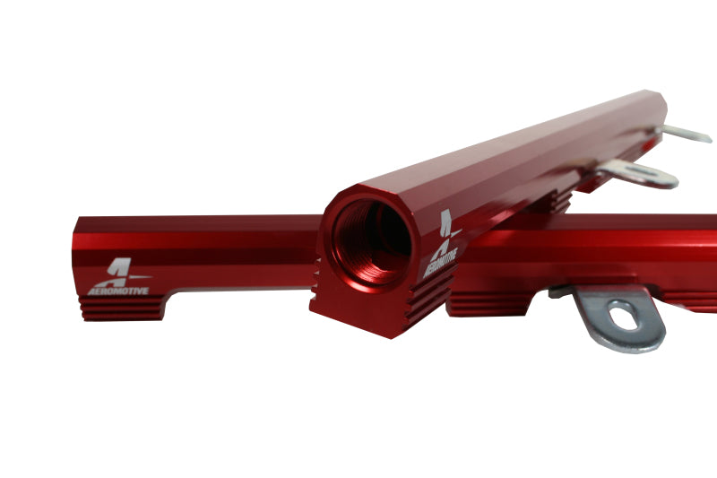 Aeromotive Chrysler 5.7L & 6.1L HEMI Fuel Rail Kit 14146 Photo - lifestyle view