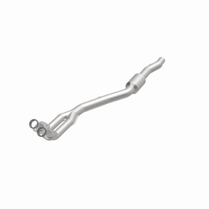 MagnaFlow BMW HM Grade Federal / EPA Compliant Direct-Fit Catalytic Converter 23058 360 Degree Image Set