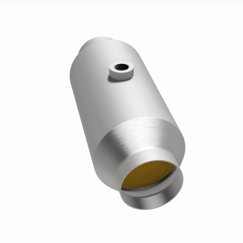 Magnaflow Universal Catalytic Converter 2.5in CA Spun Mid-Bed 4651356 4651356 360 Degree Image Set