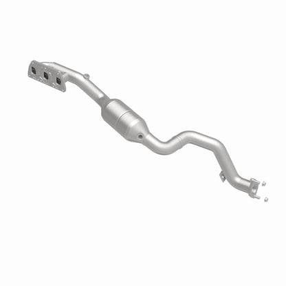 MagnaFlow Audi A8 Quattro OEM Grade Federal / EPA Compliant Manifold Catalytic Converter 51160 360 Degree Image Set