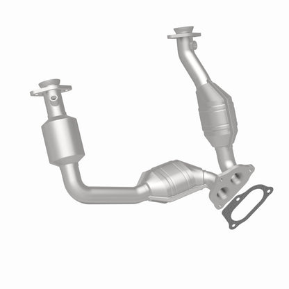 MagnaFlow HM Grade Federal / EPA Compliant Direct-Fit Catalytic Converter 93168 360 Degree Image Set