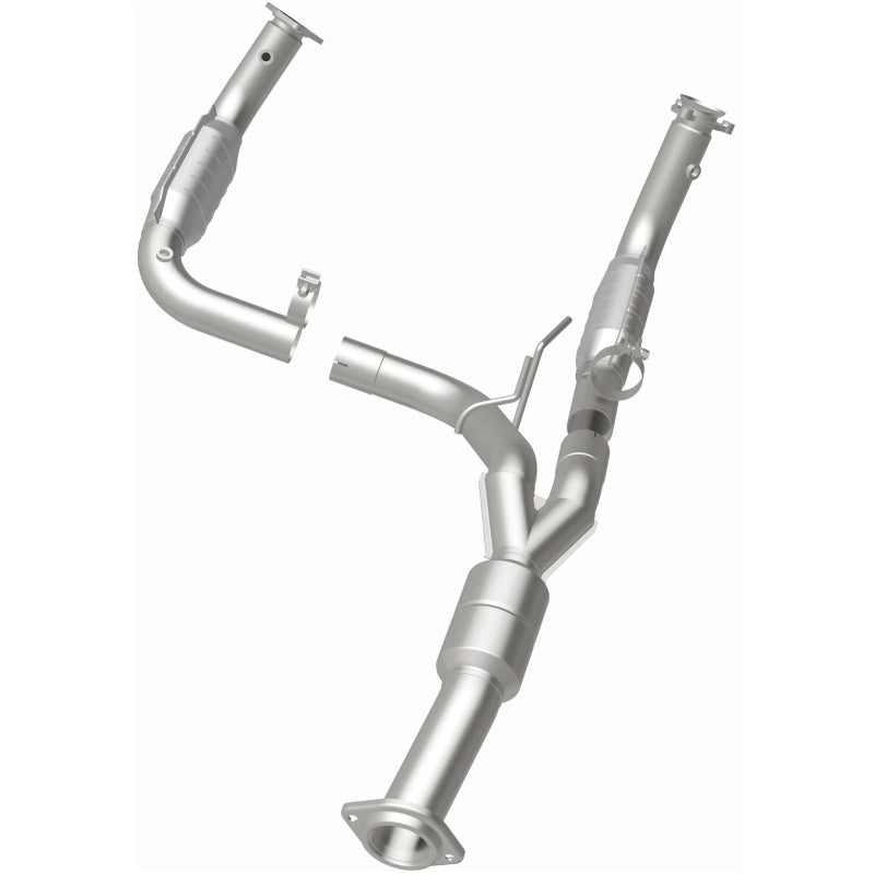 MagnaFlow OEM Grade Federal / EPA Compliant Direct-Fit Catalytic Converter 51812 Photo - out of package
