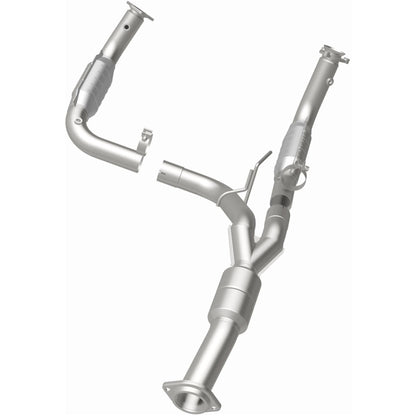 MagnaFlow OEM Grade Federal / EPA Compliant Direct-Fit Catalytic Converter 51812 Photo - out of package